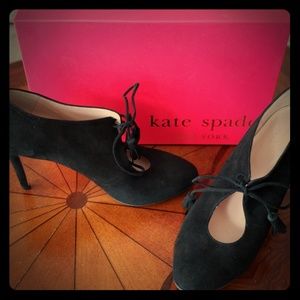 KATE SPADE BLACK SUEDE BOOTIE